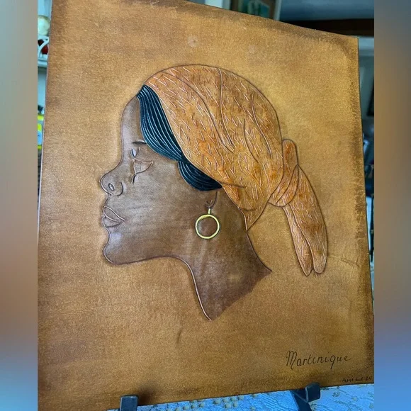 80’s Martinique Golden Tanned Tooled Leather Creole Girl w/Knotted Madras - Picture 5 of 5